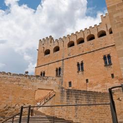 Booking.com: Hotellit kohteessa Paúls, Espanja. Varaa ...