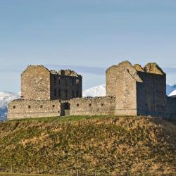 the best available hotels & places to stay near dalwhinnie - dalwhinnie hotels