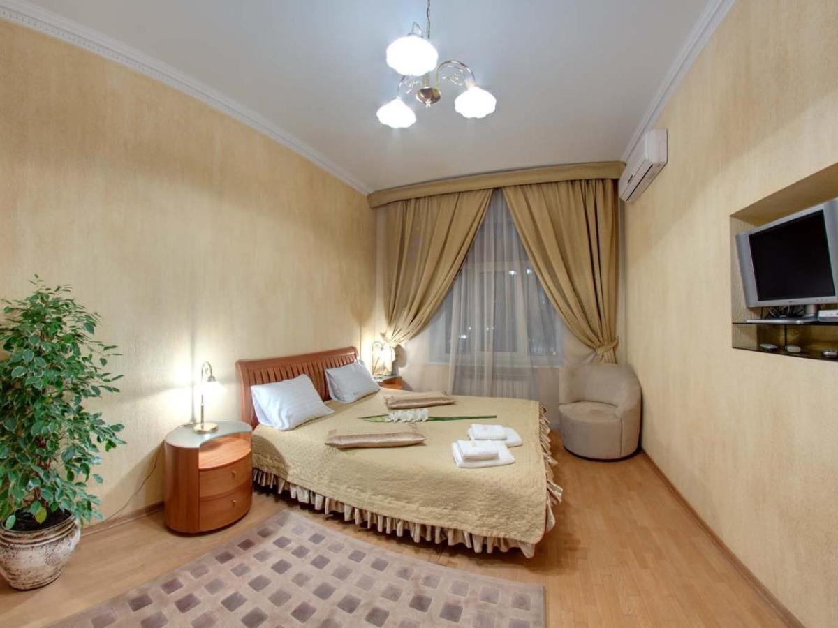 киев гостиница театральная