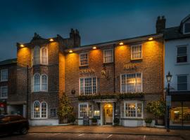 The Golden Fleece Hotel