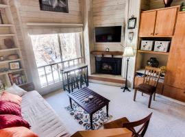 Elkhorn Studio Condo - The Clocktower