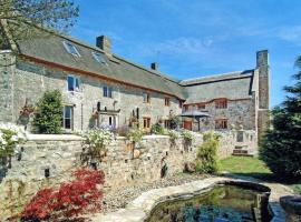 The 10 Best Hotels Near Bristol Airport Brs Booking Meadow Cottage Guest House