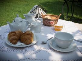 Le Quattro Stagioni B&B and Apartament