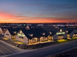 The Best Hotels Near Spokane International Airport Geg Book A Stratford Suites Spokane Airport