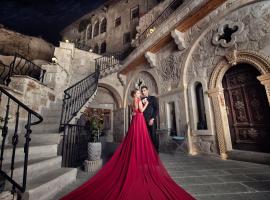 Elika Cave Suites