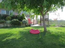 Guesthouse with Garden