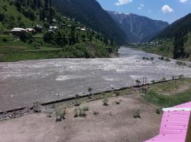kashmir lodges guest house