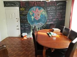 Hamtramck Hotel & Hostel