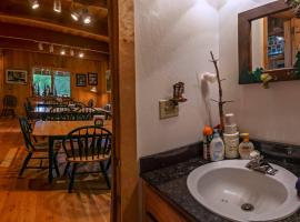 Sun Mountain Ranch BunkHouse - Near Crater Lake