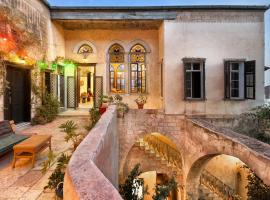 Fauzi Azar by Abraham Hostels