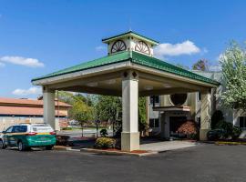 The Best Available Hotels Places To Stay Near Lexington Ma Quality Inn Suites Boston Lexington