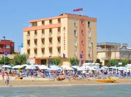 Hotely Apartmány A Hostely Marotta Marche Itálie