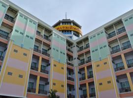 Dee Prom Hotel