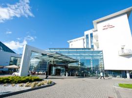 Ikar Plaza