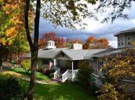 The 10 Best Branson West Hotels From 140 Anchor Inn On The Lake Bed And Breakfast Branson West