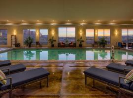 The 6 Best Hotels Places To Stay In Bluff Usa Desert Rose Resort Cabins