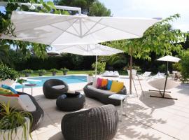Design and Luxe Mougin Summer Villa