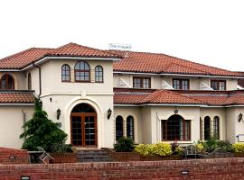 Skylark Hotel
