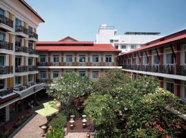 Rambuttri Village Plaza