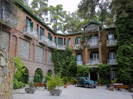 New Helvetia Hotel