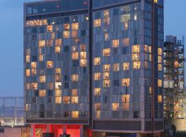The 6 Best Hotels Near Chelsea Piers New York Usa Booking The Standard High Line New York