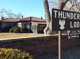 The Best Available Hotels Places To Stay Near Chinle Az Thunderbird Lodge