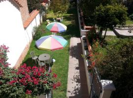 Villa Oropeza Guest House