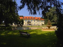 Castle Hotel Grof Degenfeld