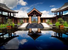 Banyan Tree Lijiang