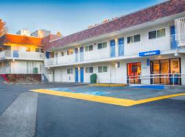 Motel 6 Mammoth Lakes