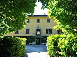 Villa Salaiole, Castiglione (Gricignano yakınında)