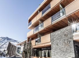 Lederer's living