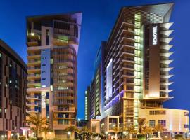 The 6 Best Hotels Near Abu Dhabi National Exhibitions Company Adnec Novotel Abu Dhabi Al Bustan