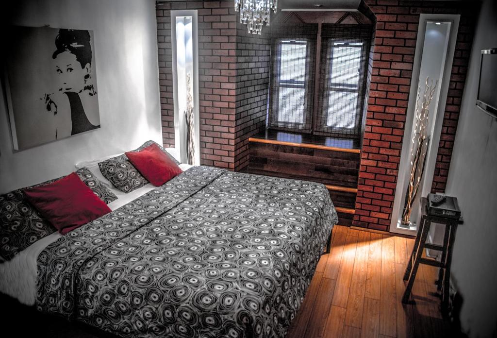 Gallery image of this property