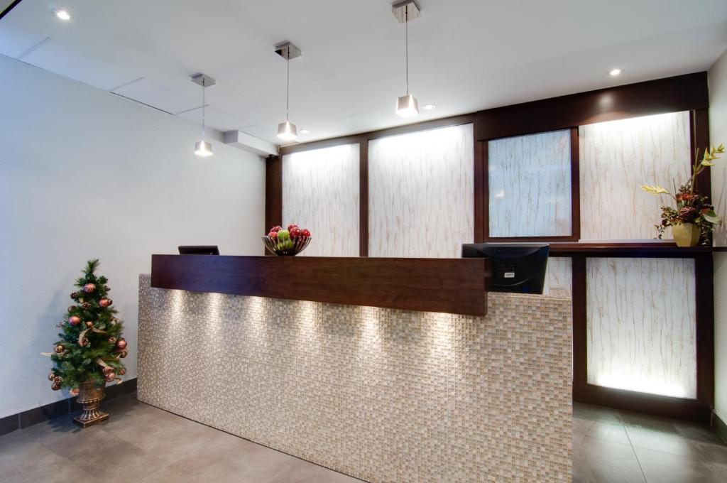 Gallery image of this property