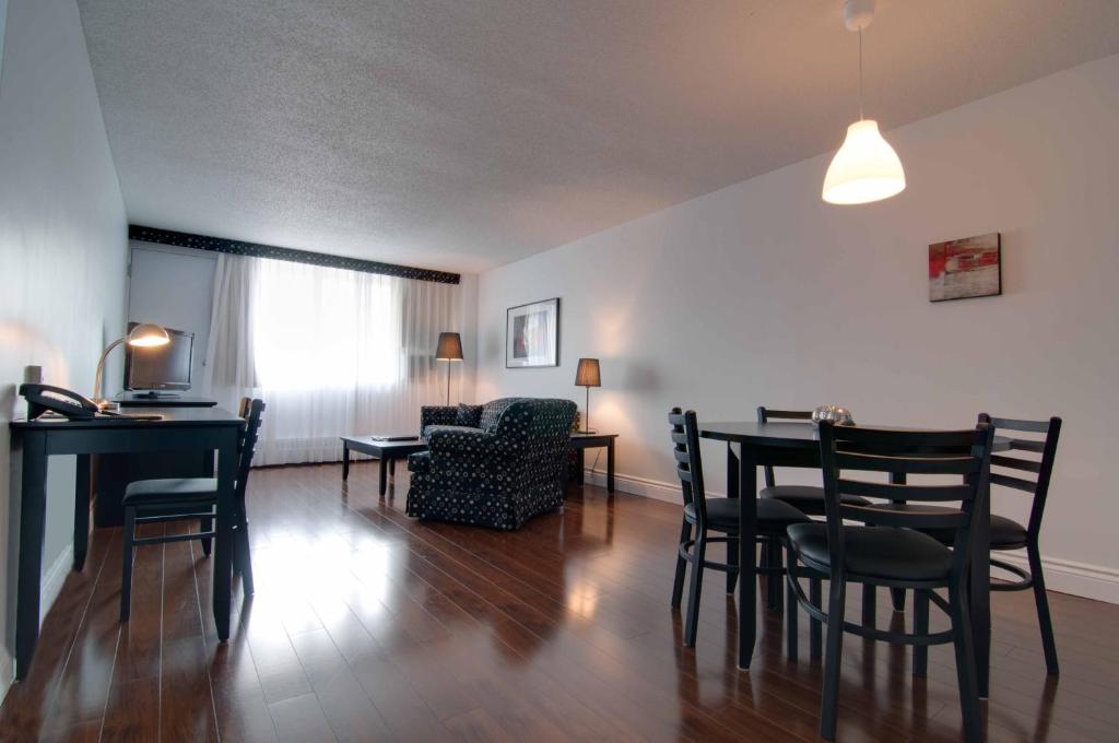 Gallery image of this property