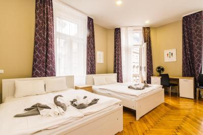 Booking.com Reviews – Verified Hotel Reviews from Real Guests