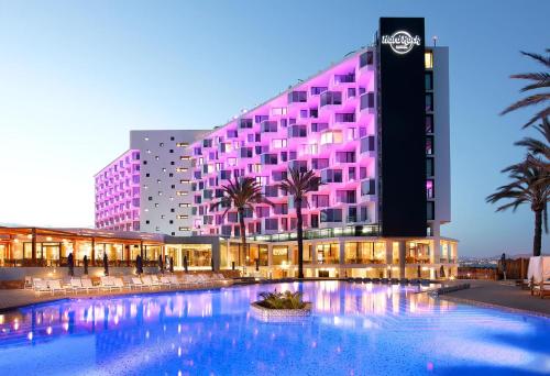 Los 10 mejores hoteles románticos de Playa den Bossa ...