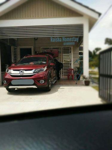 10 homestay terbaik di Seri Iskandar, Malaysia  Booking.com