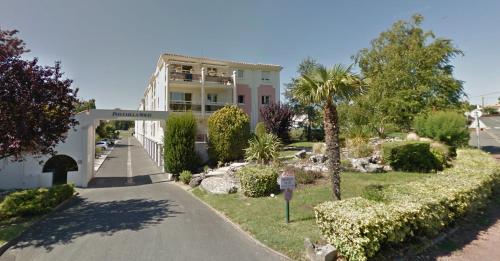 The 10 Best Flats In Royan France Bookingcom