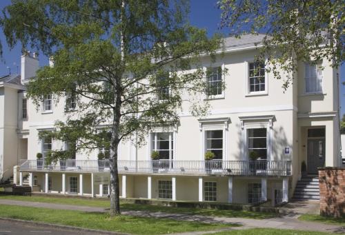 The 10 Best Hotels With Parking In Cheltenham Uk Booking The Cheltenham Townhouse Apartments