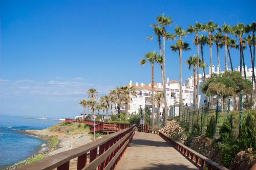 The 10 Best Apartments In Sitio De Calahonda Spain Booking Estudio Con Encanto Relax A Pie De Playa
