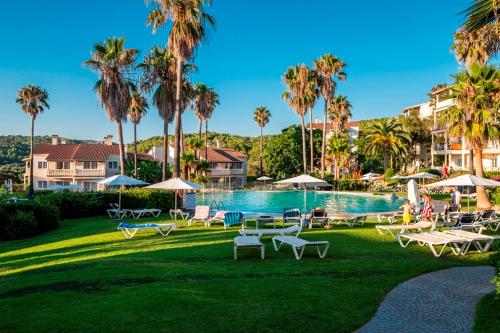 Los 10 mejores hoteles de 4 estrellas de Son Bou, España ...