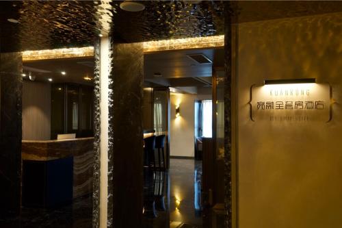 The 10 Best Hotels With Jacuzzis In Chongqing China - 