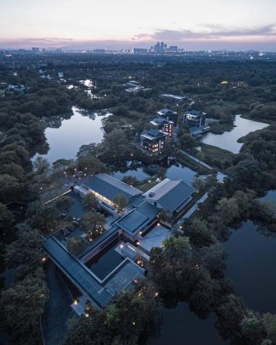 The 10 Best Luxury Hotels In Yuhang China Bookingcom - 
