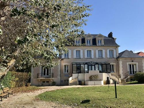 Centre De Vacances Et Hotel Cpcv Normandie A 50 Metres De La