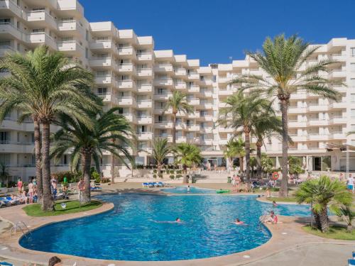 The 10 Best Apartments In Sa Coma Spain Booking Aparthotel Playa Dorada Sa Coma