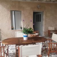 Lora Plaka Rooms
