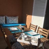 Booking.com: Hotellid: Las Bombardas. Broneeri oma ...