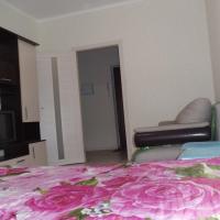 Apartment on Chugunova